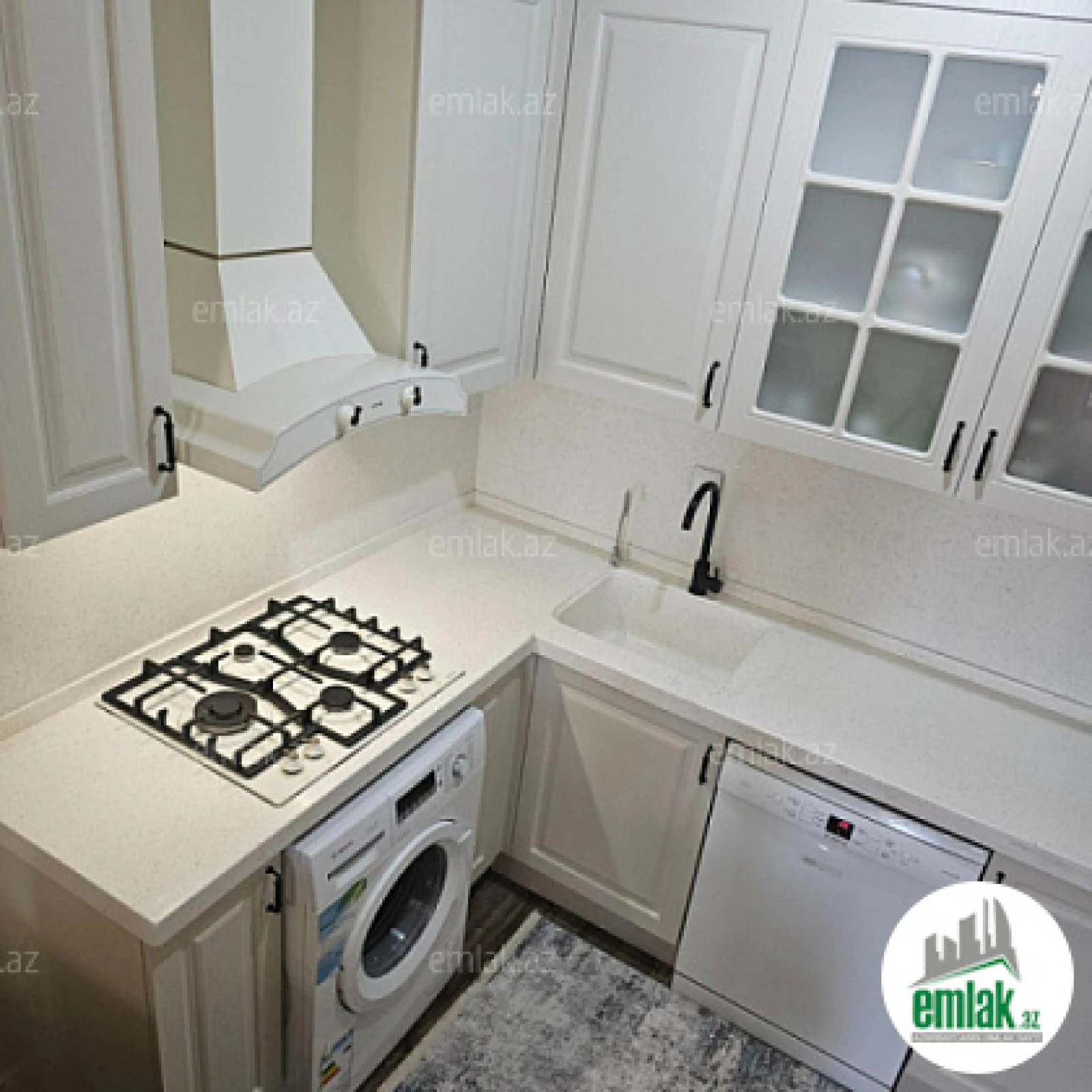 Satılır 2 otaqlı yeni tikili 77 m²