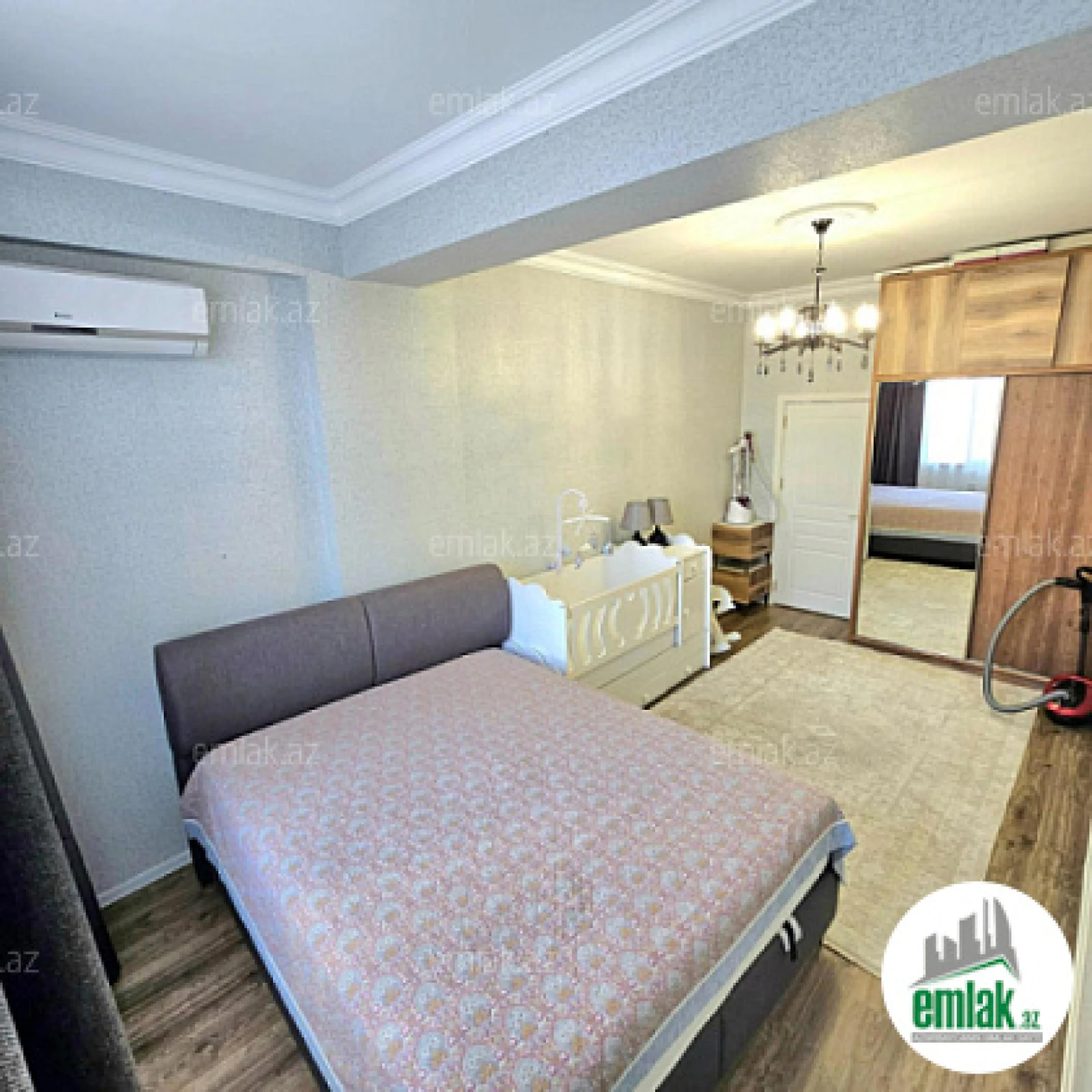 Satılır 2 otaqlı yeni tikili 77 m²