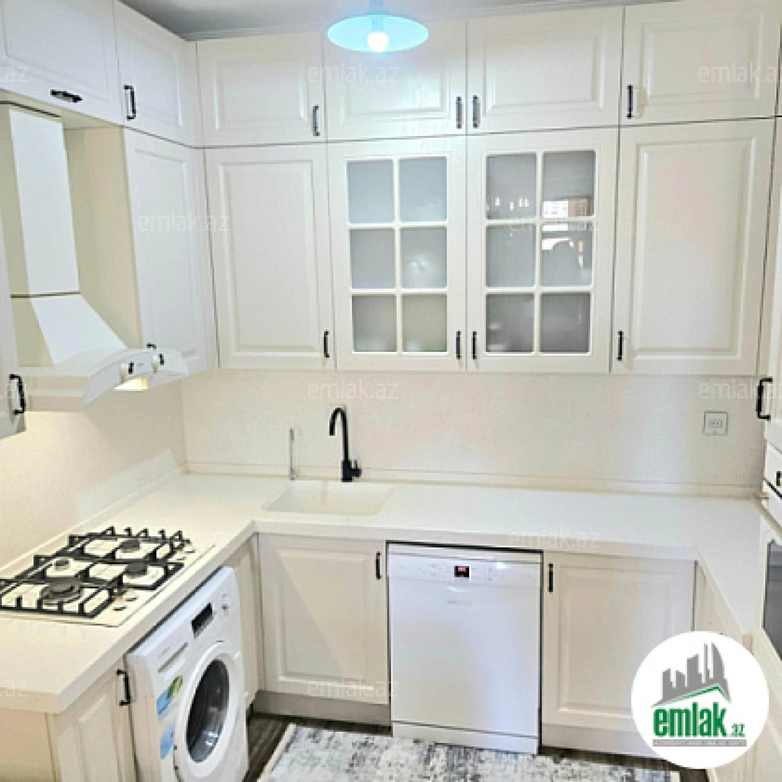 Satılır 2 otaqlı yeni tikili 77 m²