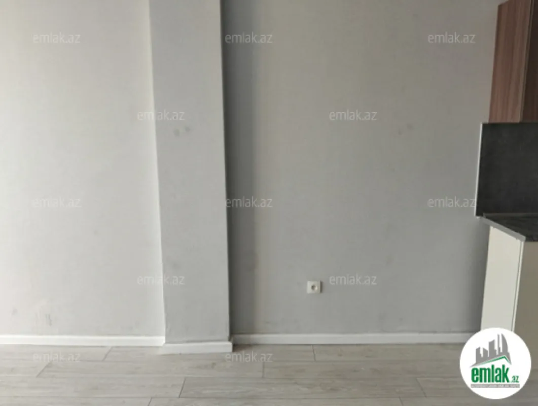 Satılır 3 otaqlı yeni tikili 80 m²