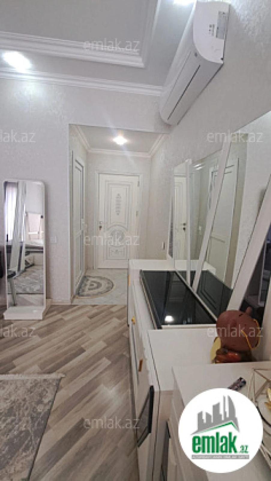 Satılır 3 otaqlı yeni tikili 132.2 m²