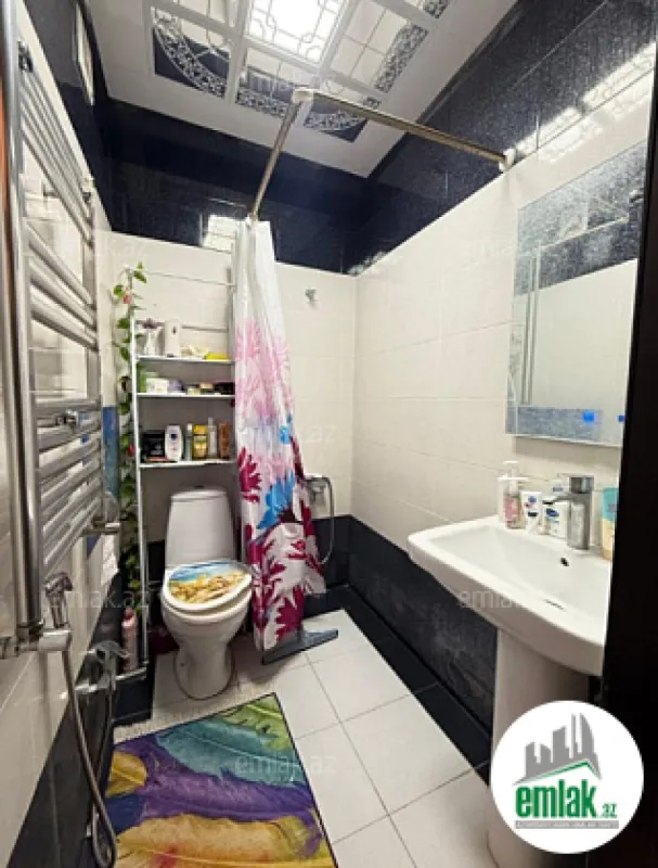 Satılır 2 otaqlı yeni tikili 50 m²