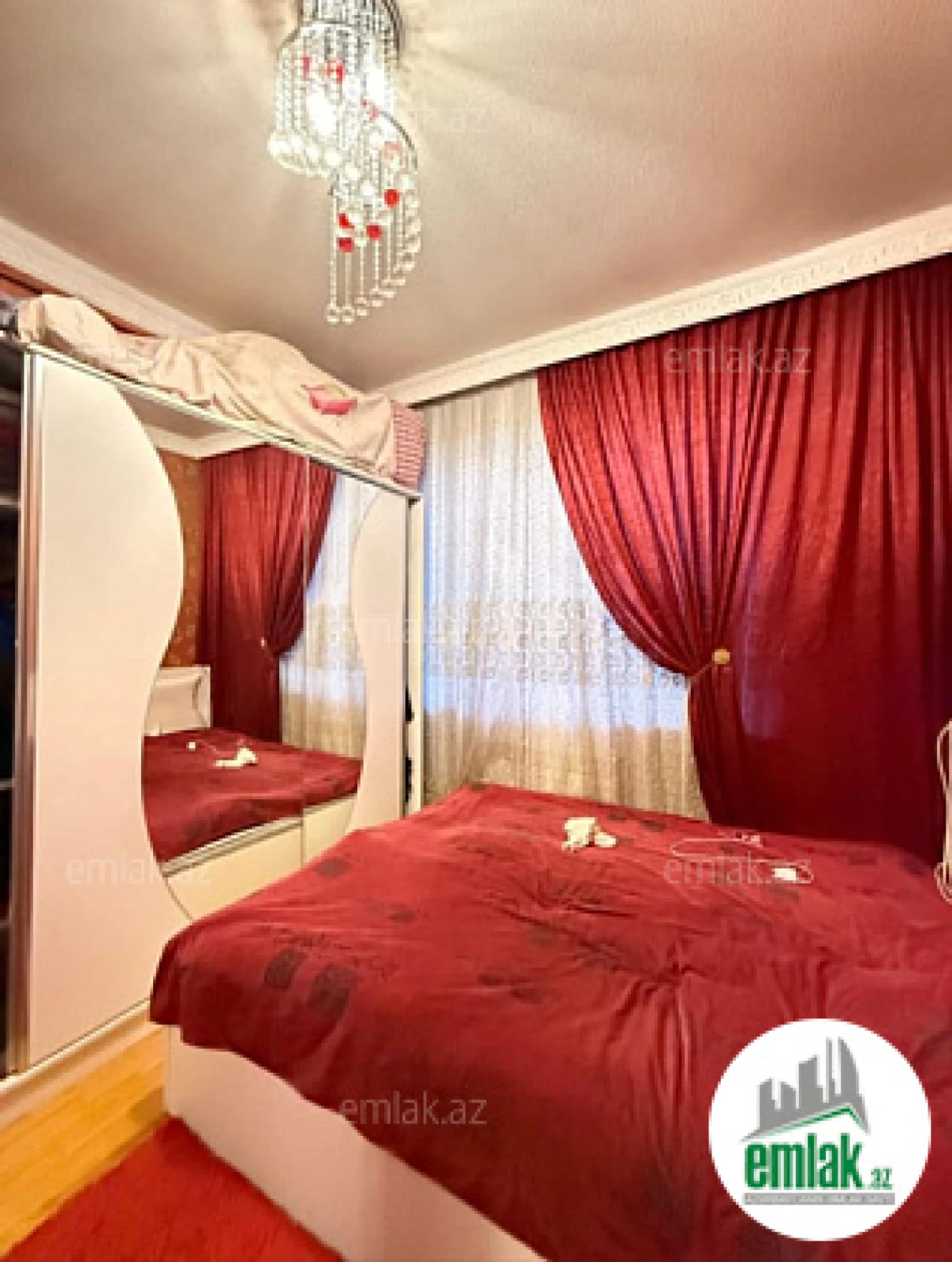 Satılır 2 otaqlı yeni tikili 50 m²