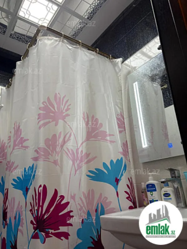 Satılır 2 otaqlı yeni tikili 50 m²