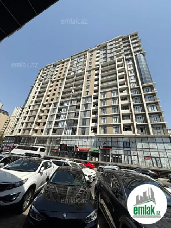 Satılır 2 otaqlı yeni tikili 60 m²