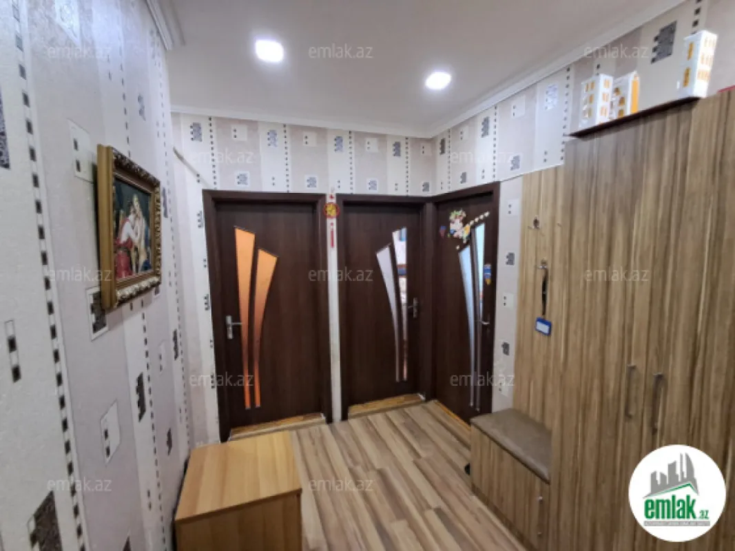 Satılır 3 otaqlı köhnə tikili 70 m²