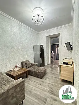 Satılır 3 otaqlı köhnə tikili 50 m² — Bakı 3 otaq 50.00 m²
