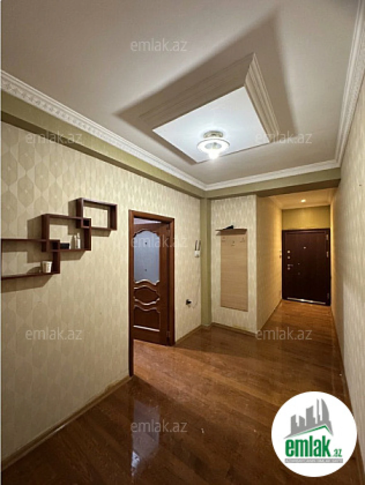 Satılır 3 otaqlı yeni tikili 80 m²