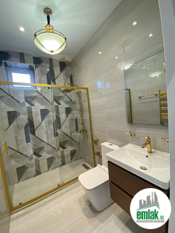 Satılır 4 otaqlı həyət evi 160 m²