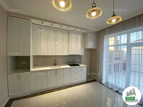 Satılır 4 otaqlı həyət evi 160 m²