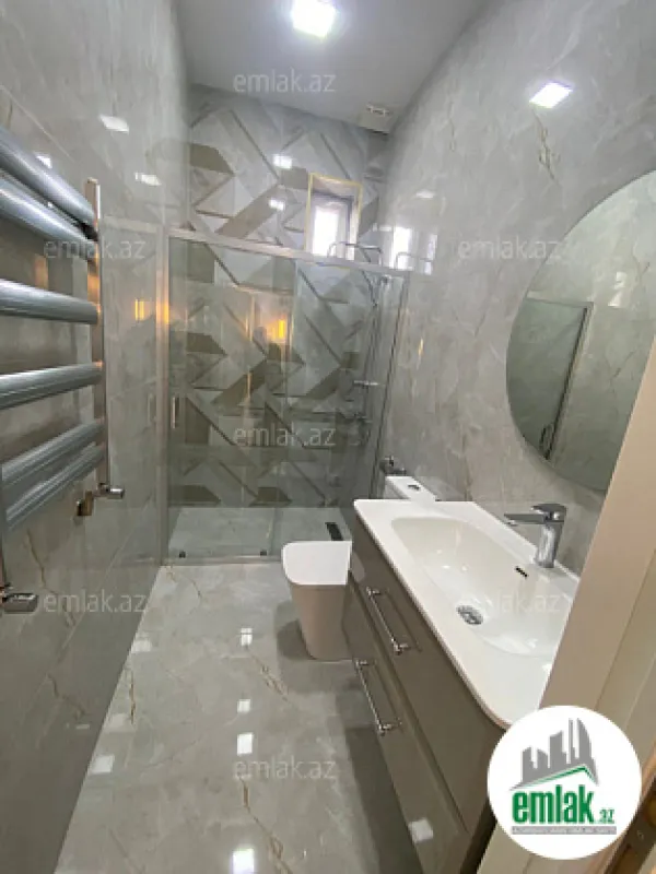 Satılır 4 otaqlı həyət evi 160 m²