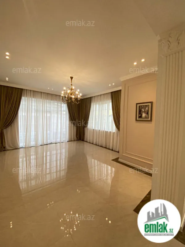 Satılır 4 otaqlı həyət evi 160 m²