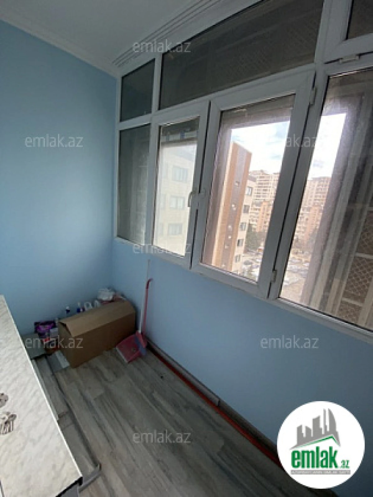Satılır 2 otaqlı köhnə tikili 70 m²