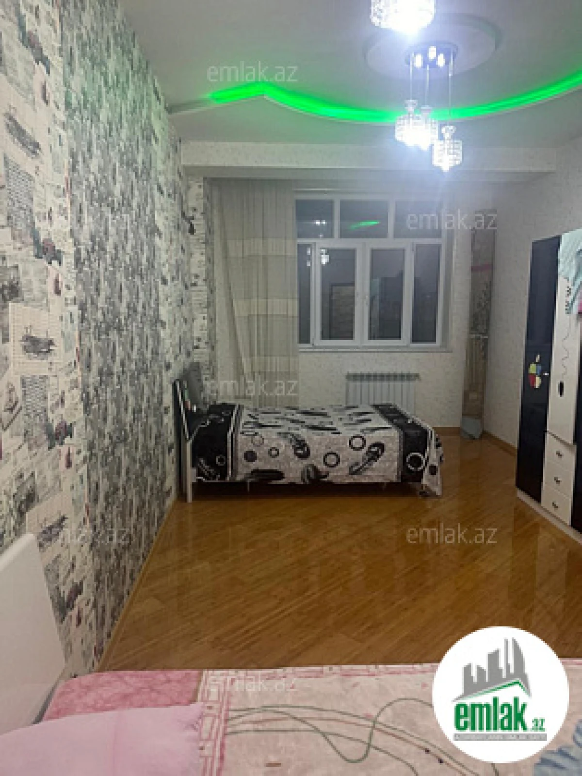 Satılır 3 otaqlı yeni tikili 137 m²