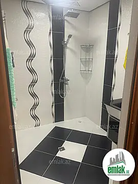 Satılır 3 otaqlı yeni tikili 137 m²