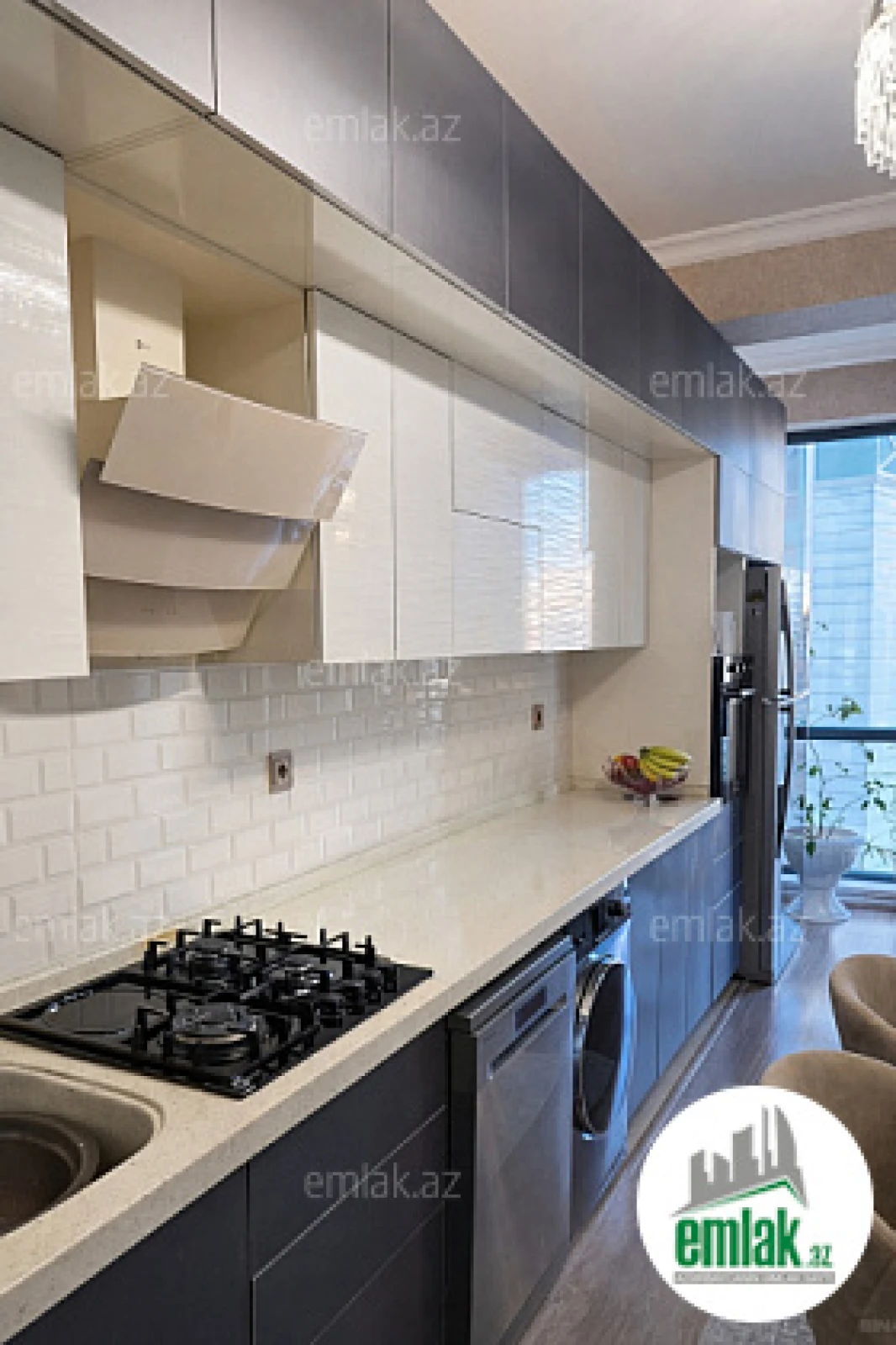 Satılır 4 otaqlı yeni tikili 120 m²