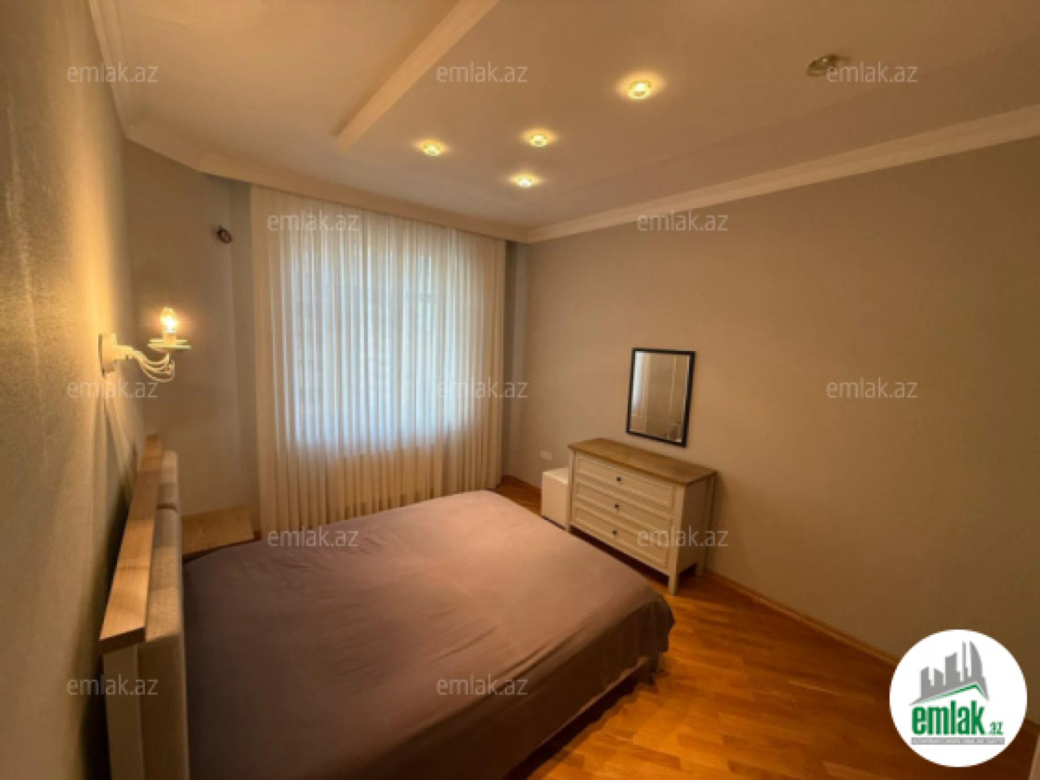 Satılır 3 otaqlı yeni tikili 95 m²