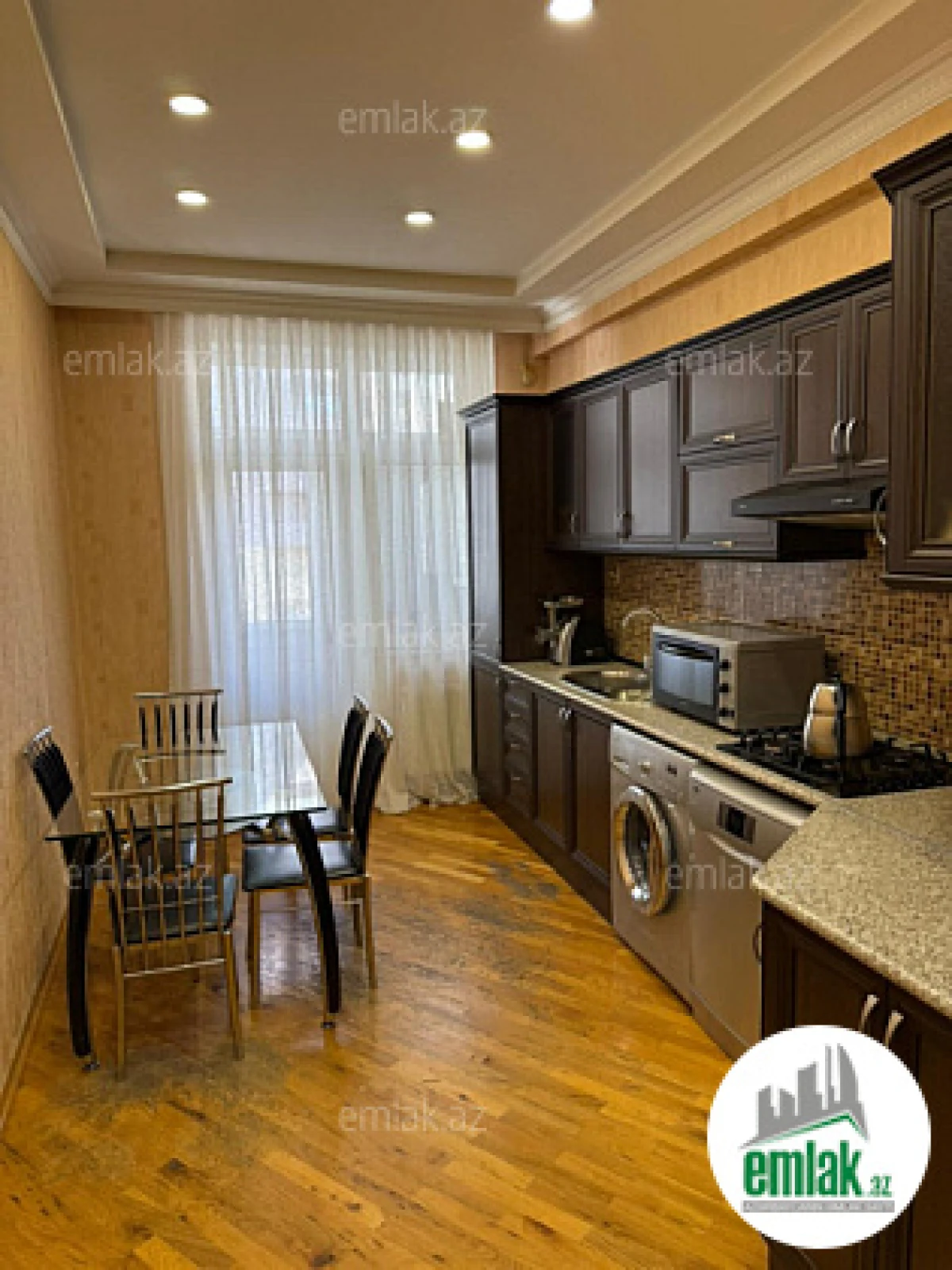 Satılır 3 otaqlı yeni tikili 95 m²