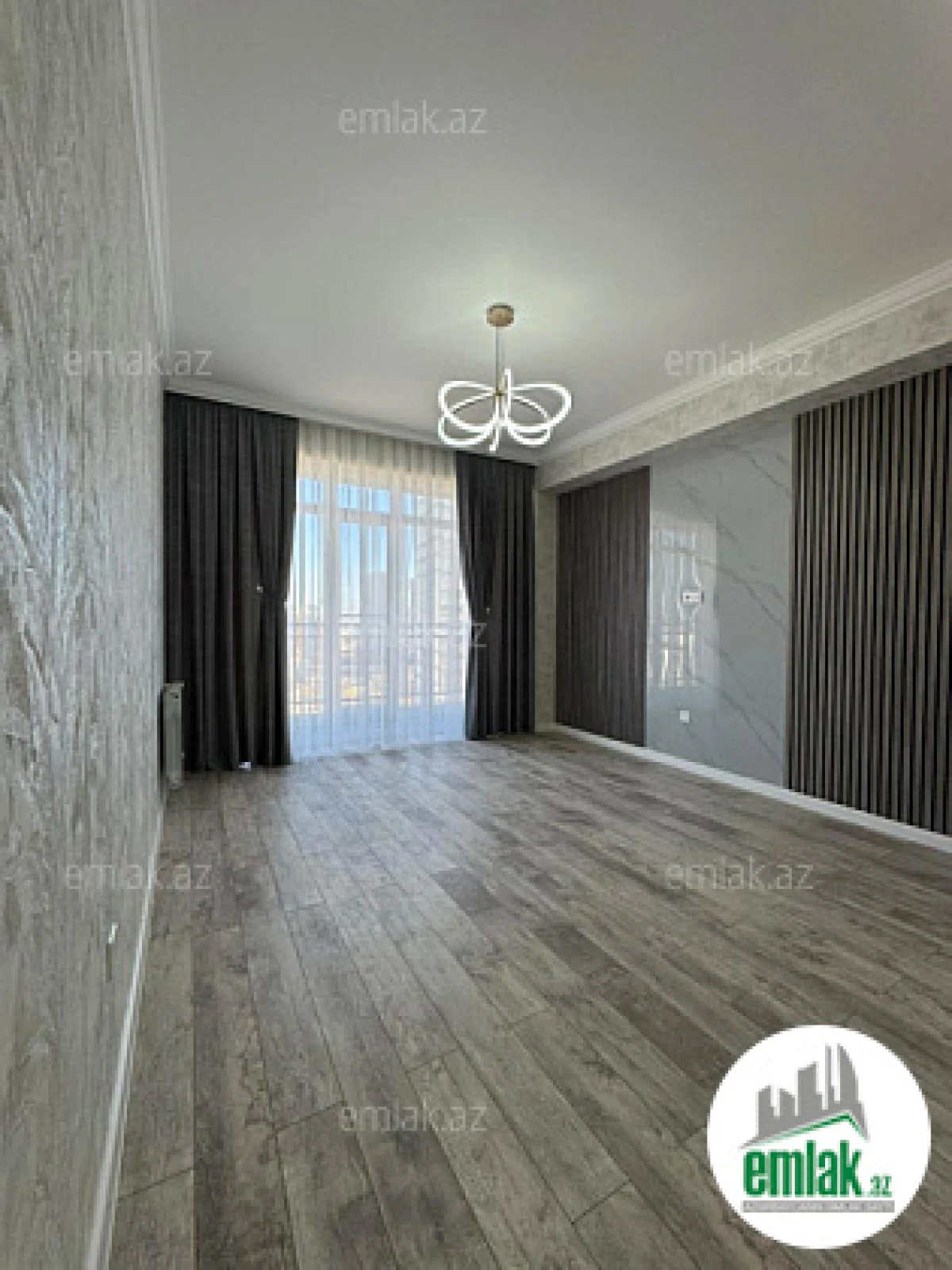 Satılır 2 otaqlı yeni tikili 75 m²