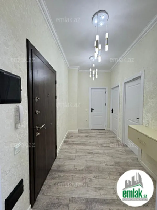 Satılır 2 otaqlı yeni tikili 75 m²