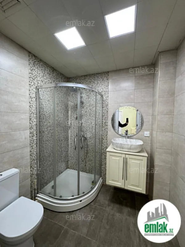 Satılır 2 otaqlı yeni tikili 75 m²