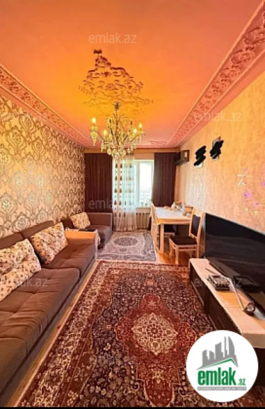 Satılır 3 otaqlı köhnə tikili 75 m²