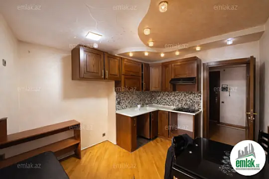 Satılır 2 otaqlı yeni tikili 75 m²