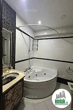 Satılır 2 otaqlı yeni tikili 75 m²