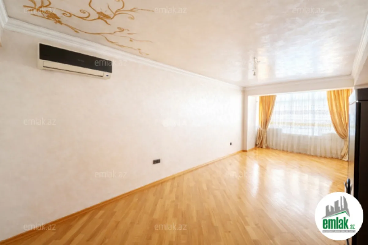 Satılır 2 otaqlı yeni tikili 75 m²