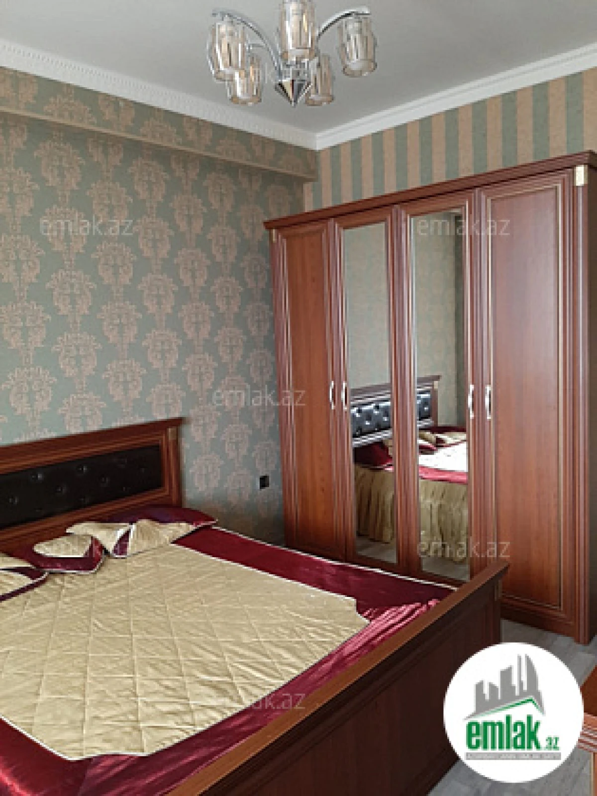 Satılır 3 otaqlı yeni tikili 70 m²