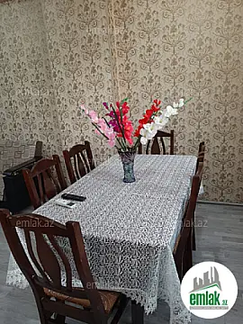 Satılır 3 otaqlı yeni tikili 70 m²