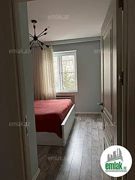 Satılır 2 otaqlı köhnə tikili 65 m²