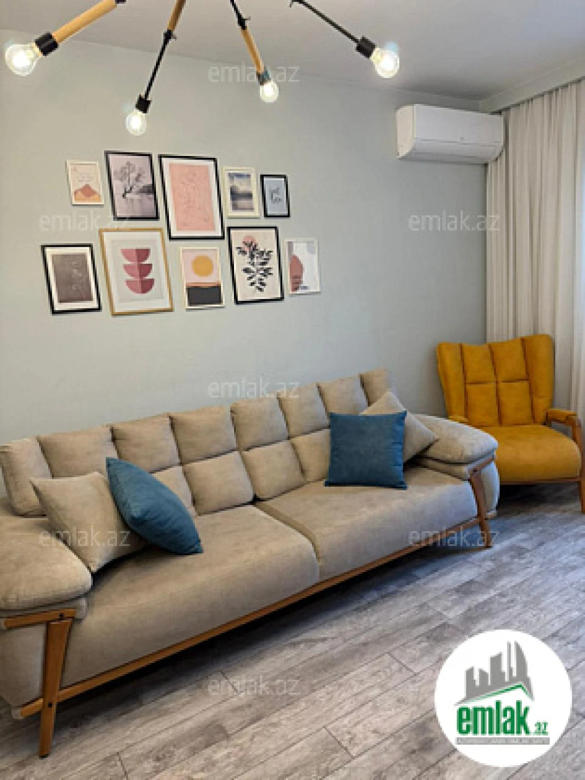 Satılır 2 otaqlı köhnə tikili 65 m²