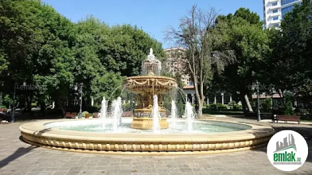 Satılır 2 otaqlı köhnə tikili 62 m² — Bakı 2 otaq 62.00 m²