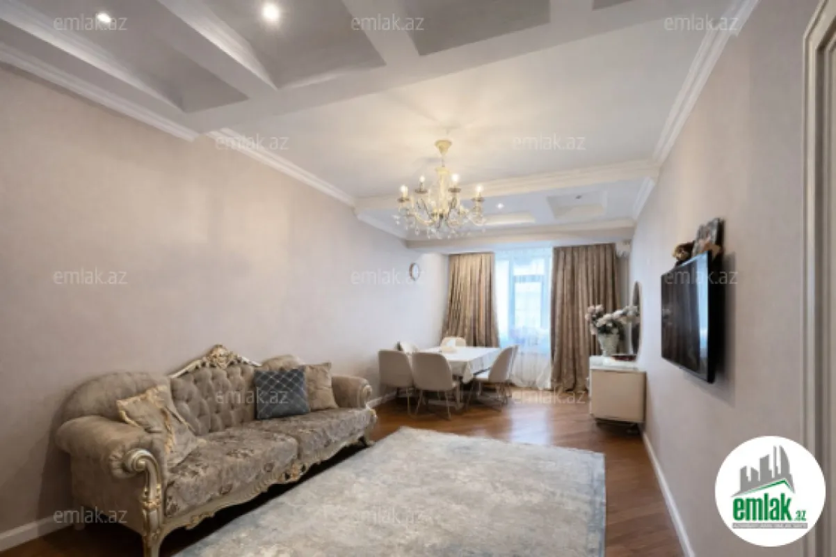 Satılır 3 otaqlı yeni tikili 108 m²