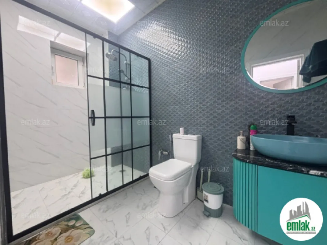 Satılır 4 otaqlı həyət evi 330 m²