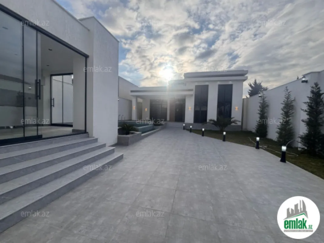 Satılır 4 otaqlı həyət evi 160 m²