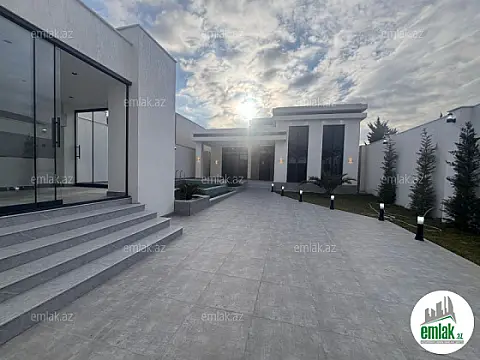 Satılır 4 otaqlı həyət evi 160 m²