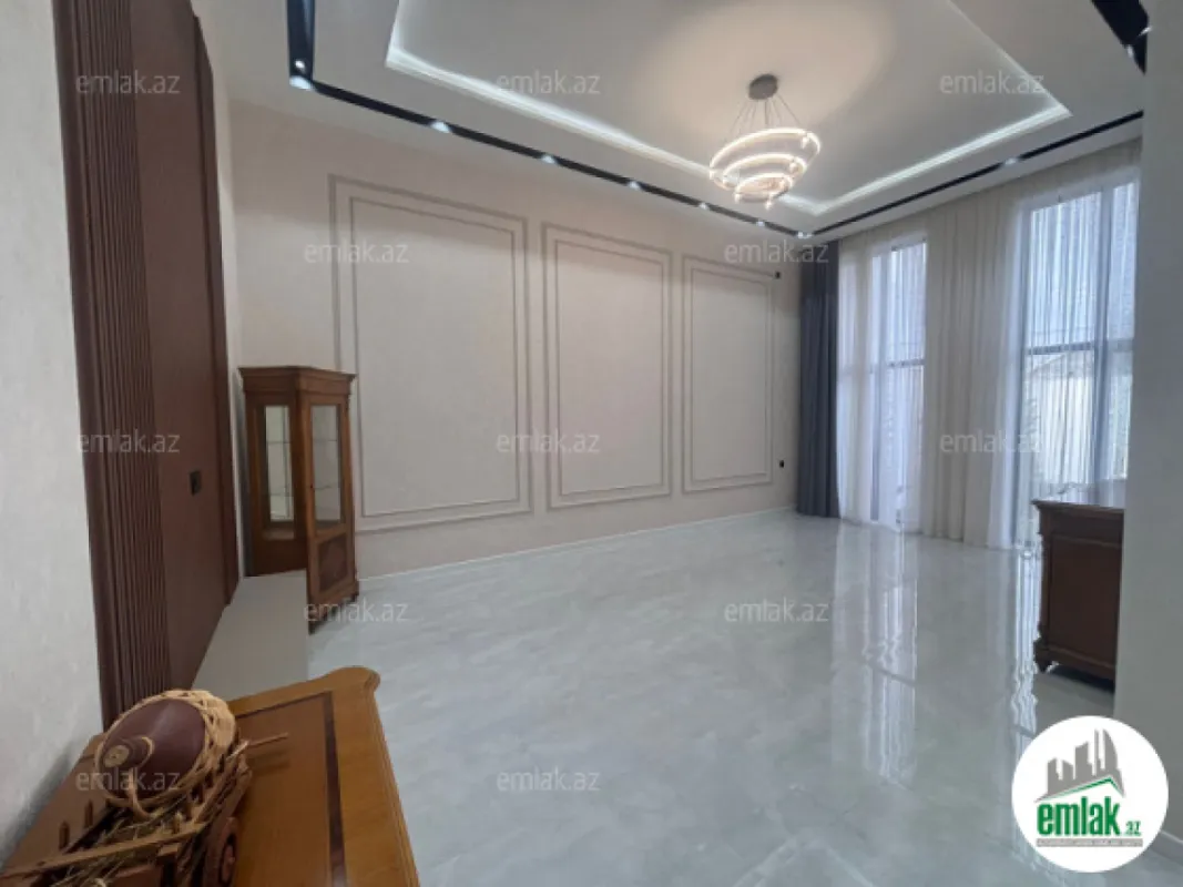 Satılır 4 otaqlı həyət evi 160 m²