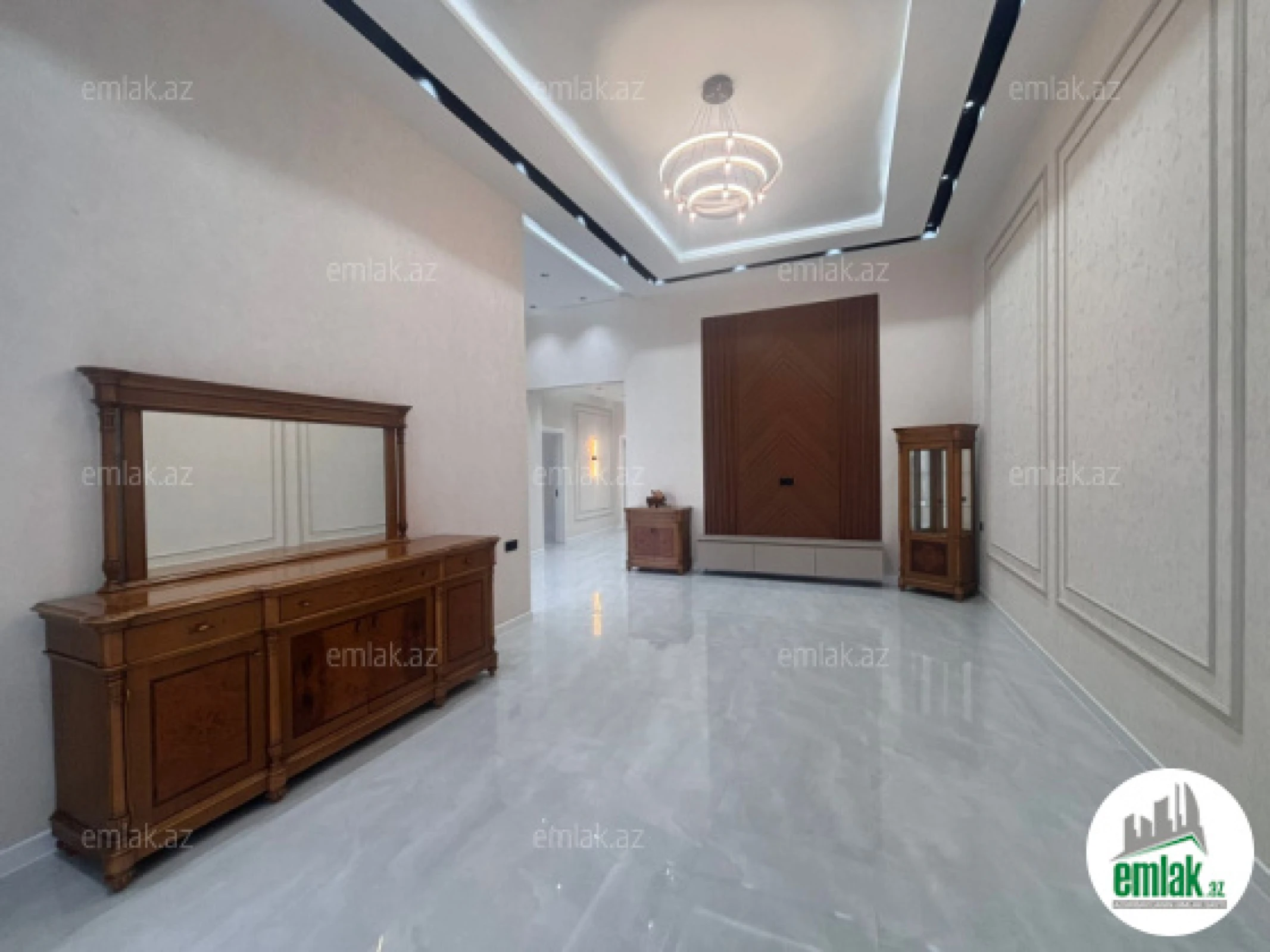 Satılır 4 otaqlı həyət evi 160 m²