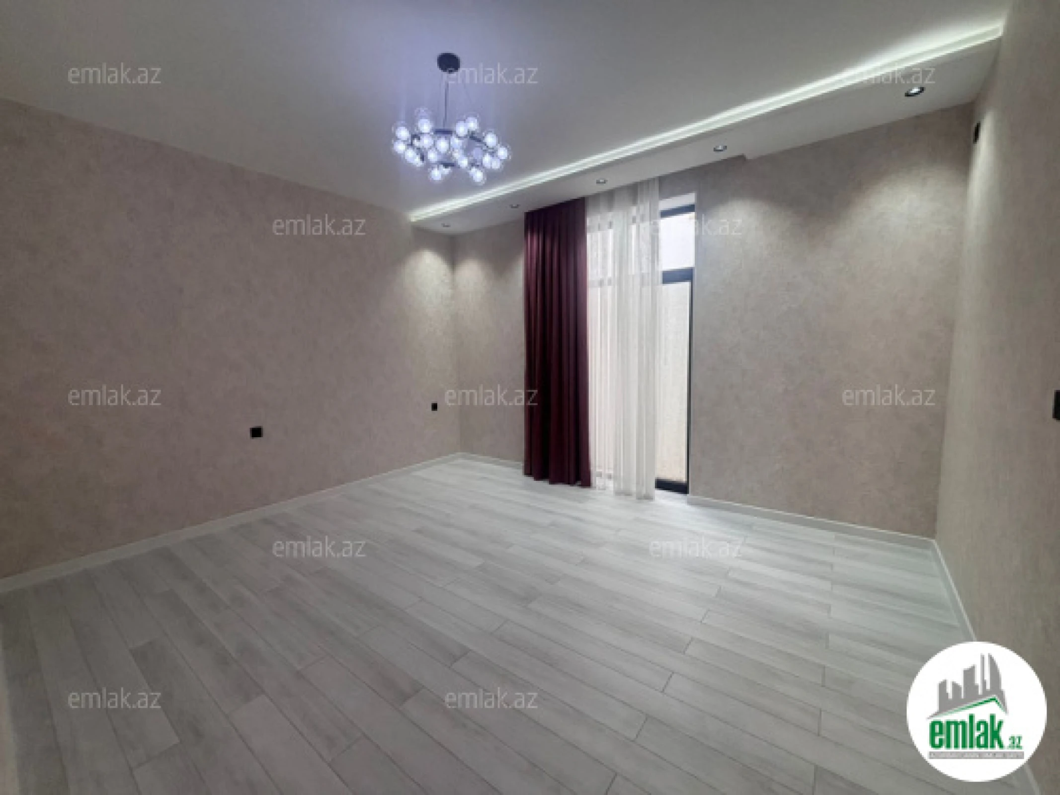 Satılır 4 otaqlı həyət evi 160 m²