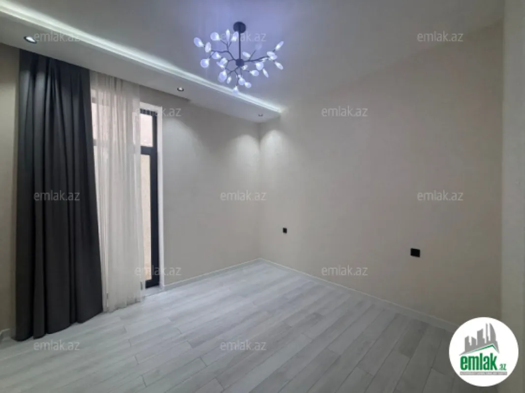 Satılır 4 otaqlı həyət evi 160 m²
