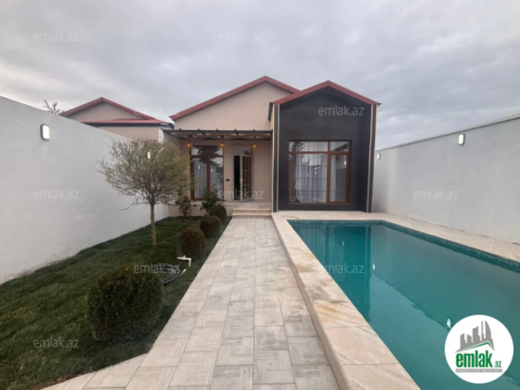Satılır 4 otaqlı həyət evi 140 m²