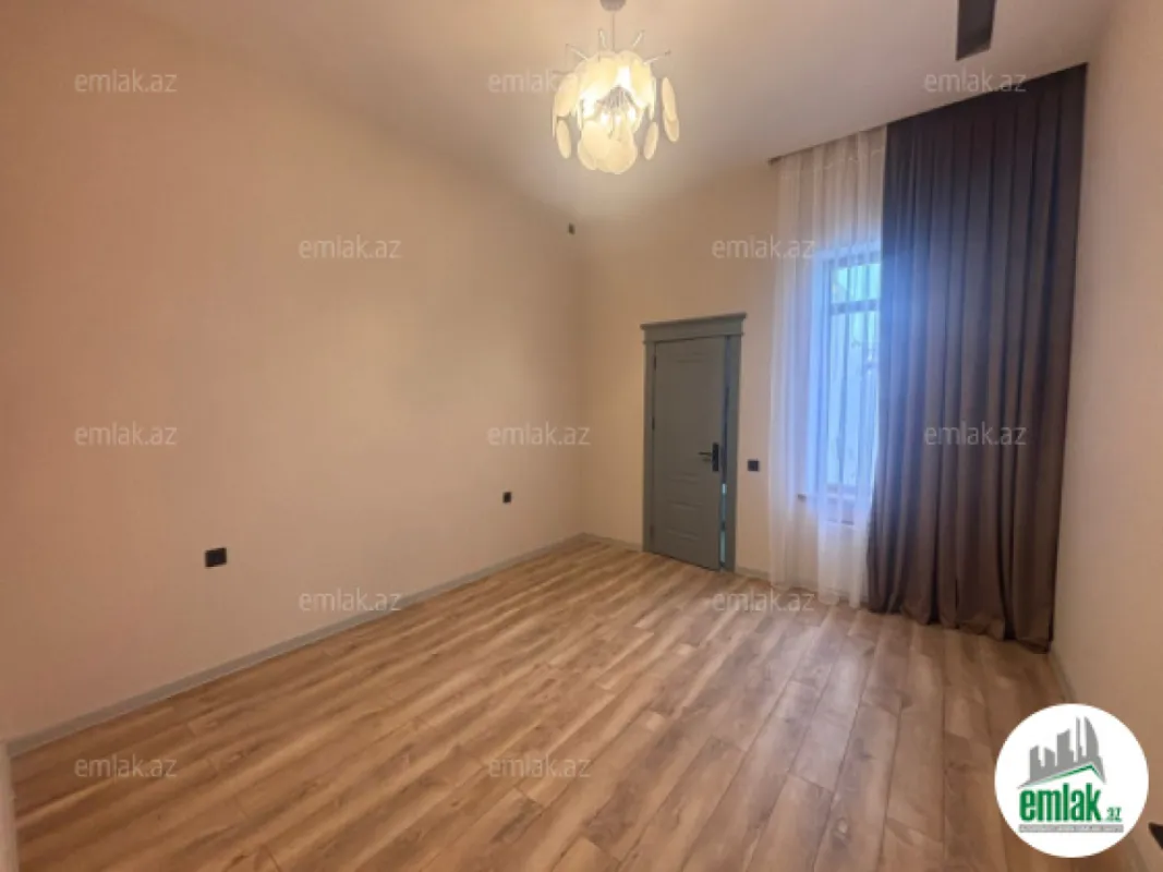 Satılır 4 otaqlı həyət evi 140 m²