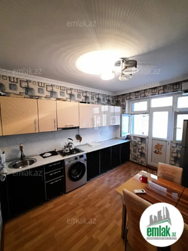 Satılır 2 otaqlı köhnə tikili 60 m²