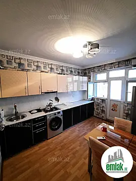 Satılır 2 otaqlı köhnə tikili 60 m²