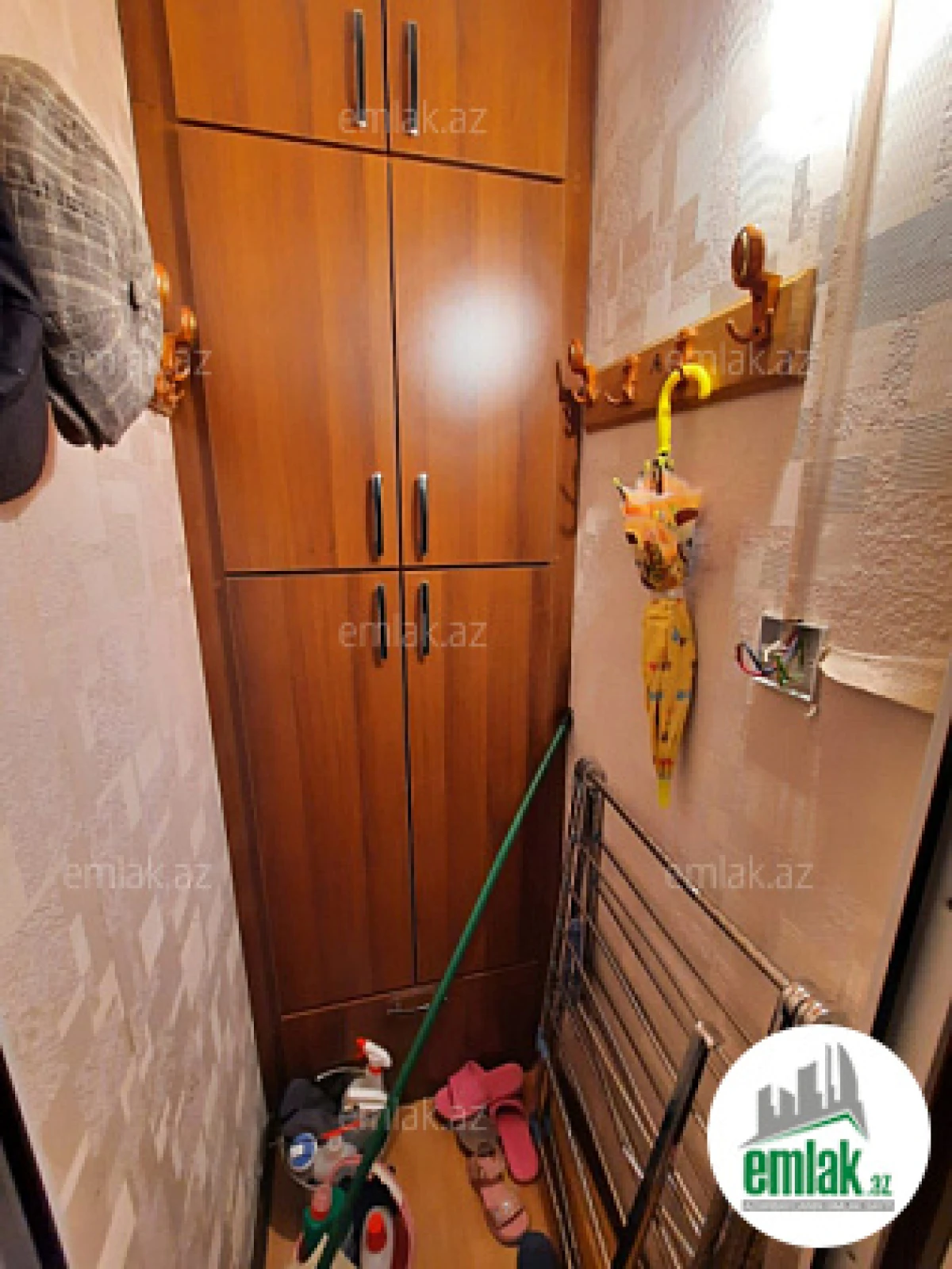 Satılır 2 otaqlı köhnə tikili 60 m²