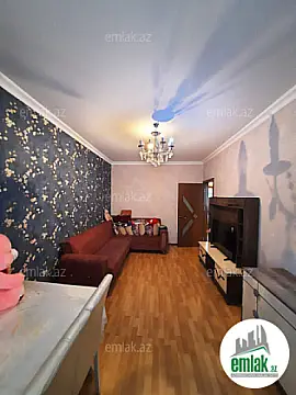 Satılır 2 otaqlı köhnə tikili 60 m²