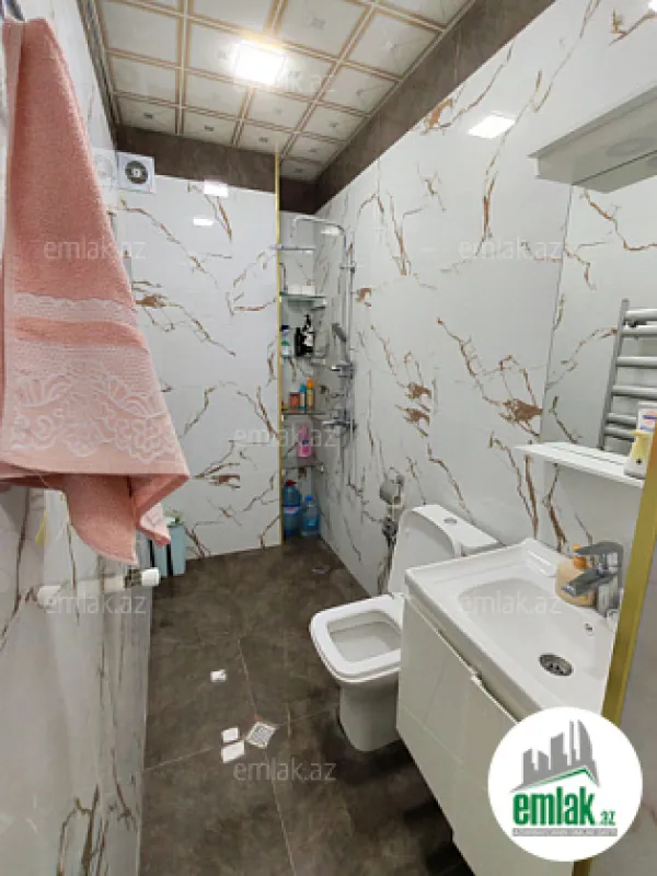 Satılır 2 otaqlı yeni tikili 50 m²