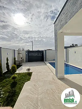 Satılır 4 otaqlı mənzil 140 m²